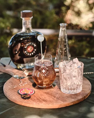 Zwack Unicum Riserva Kräuterlikör 40% – 0,7 l